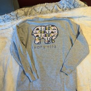 Ivory Ella Book Lovers ls shirt